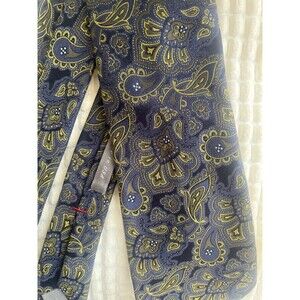 Daniel Cremieux Navy & Gold Paisley Silk Tie